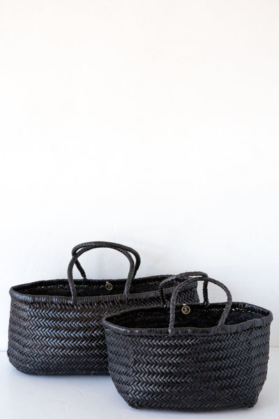 A Woven Journey: 絨毯の文化13-764 Dragon Diffusion - Mini Flat Gora Pearl Woven Leather Bag