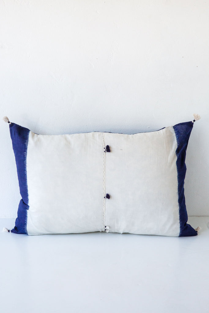 Injiri Nila Indigo Pillow