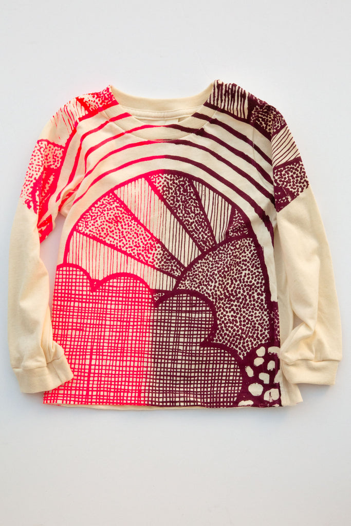 lucky fish natural beautiful l/s tee