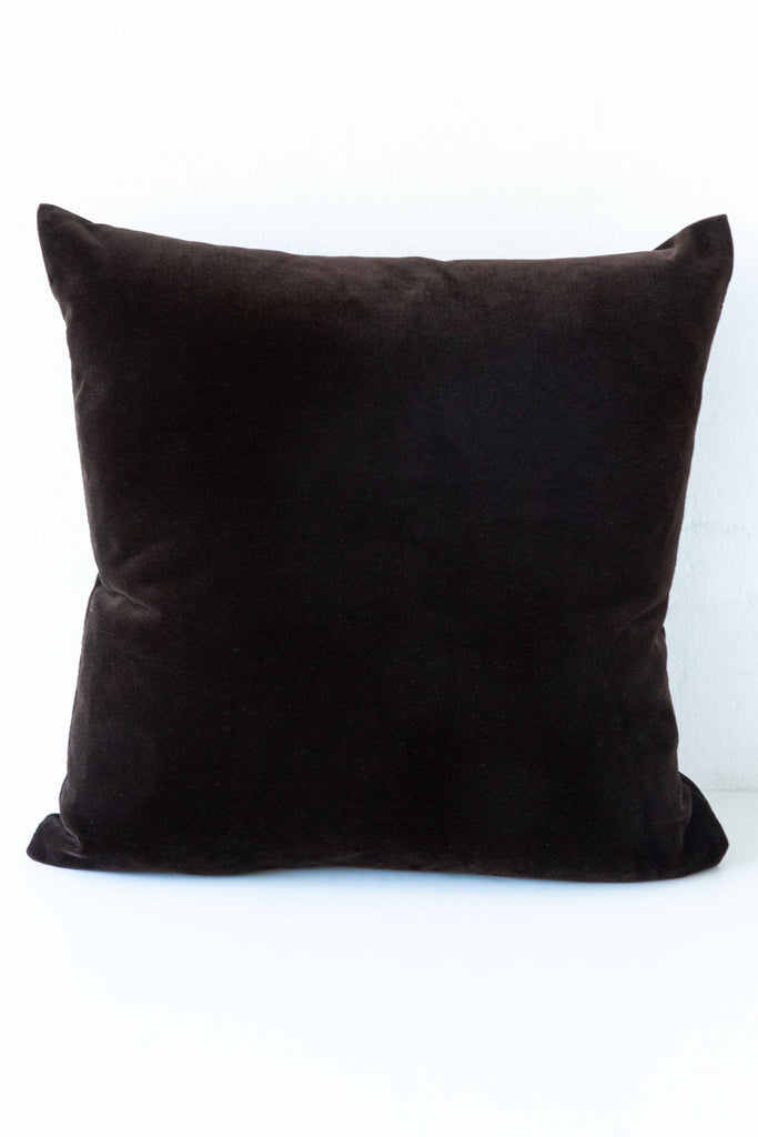 Basic Cushion Chocolate