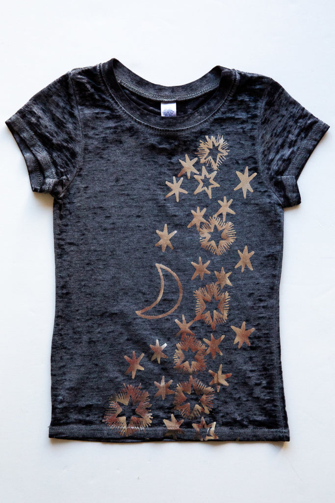 lucky fish charcoal milky way tee