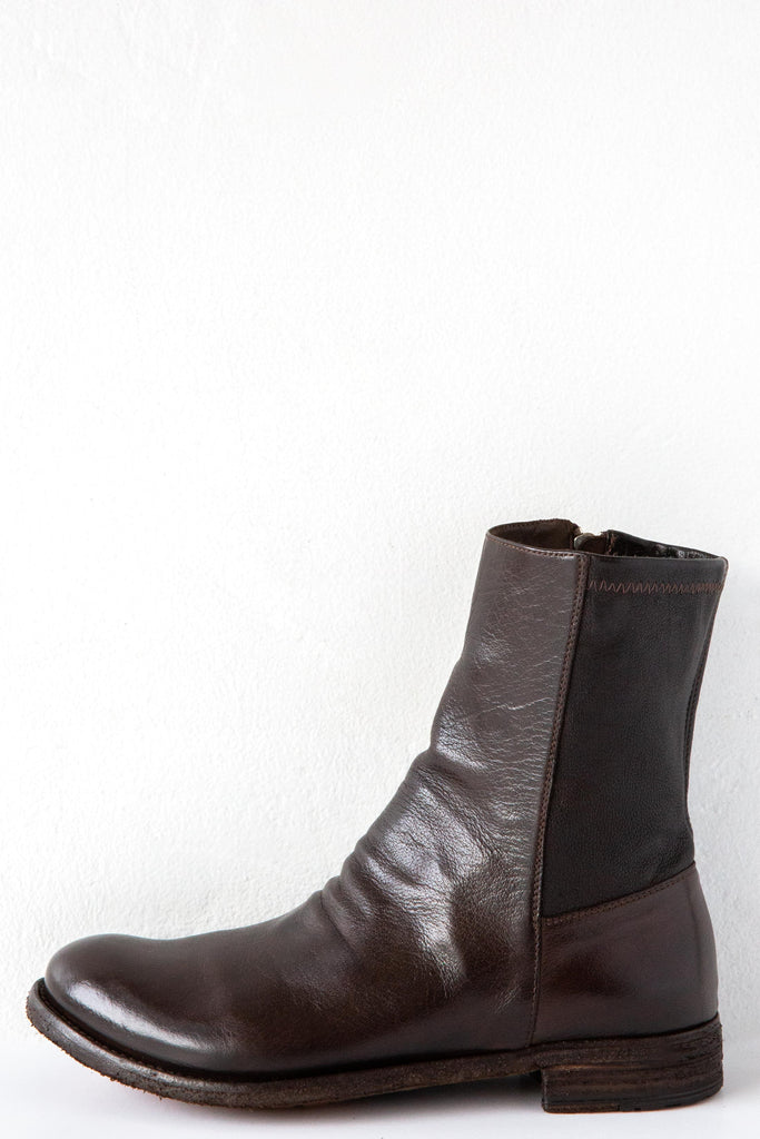 Lexikon/135 Boot