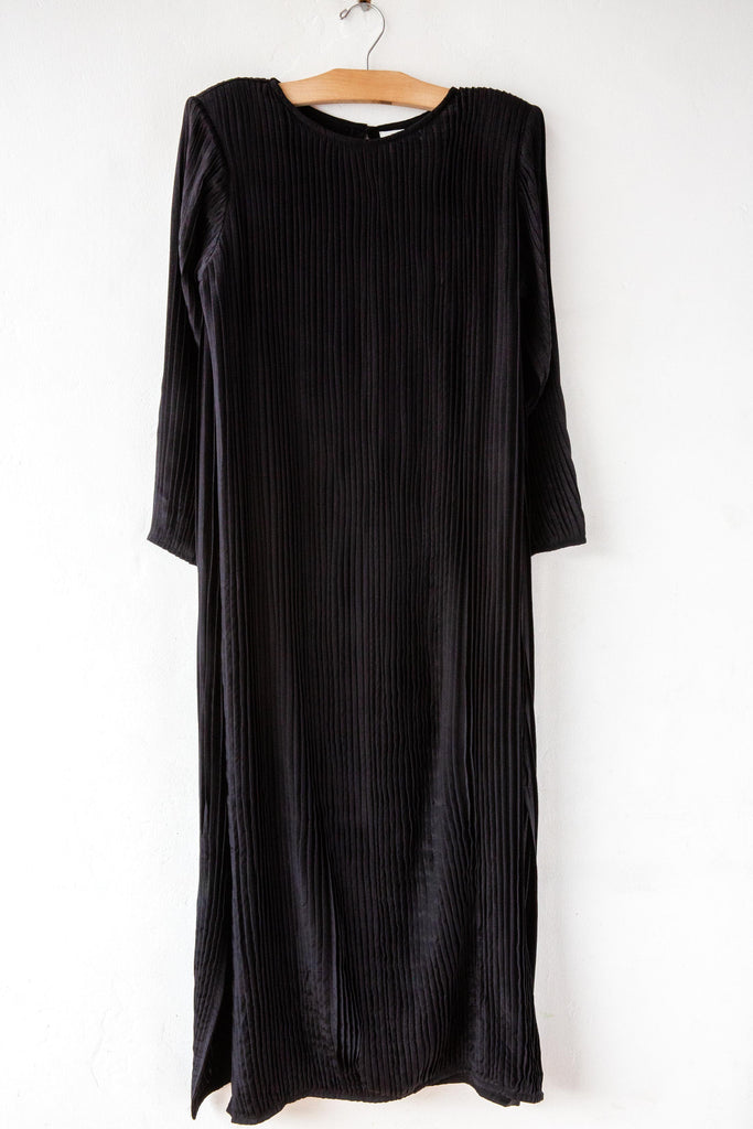 Plain Pintuck Dress