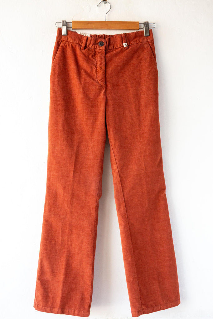 Velvet Kick Fit
