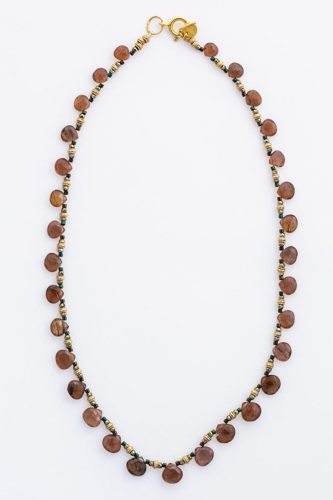 Faru Necklace