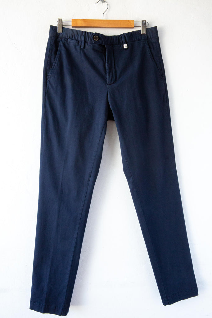 Zeus Slim Leg Pant