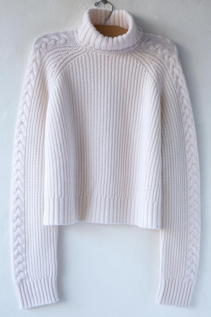 Cashmere Rib Turtleneck