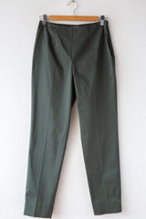 Flat Front Capri