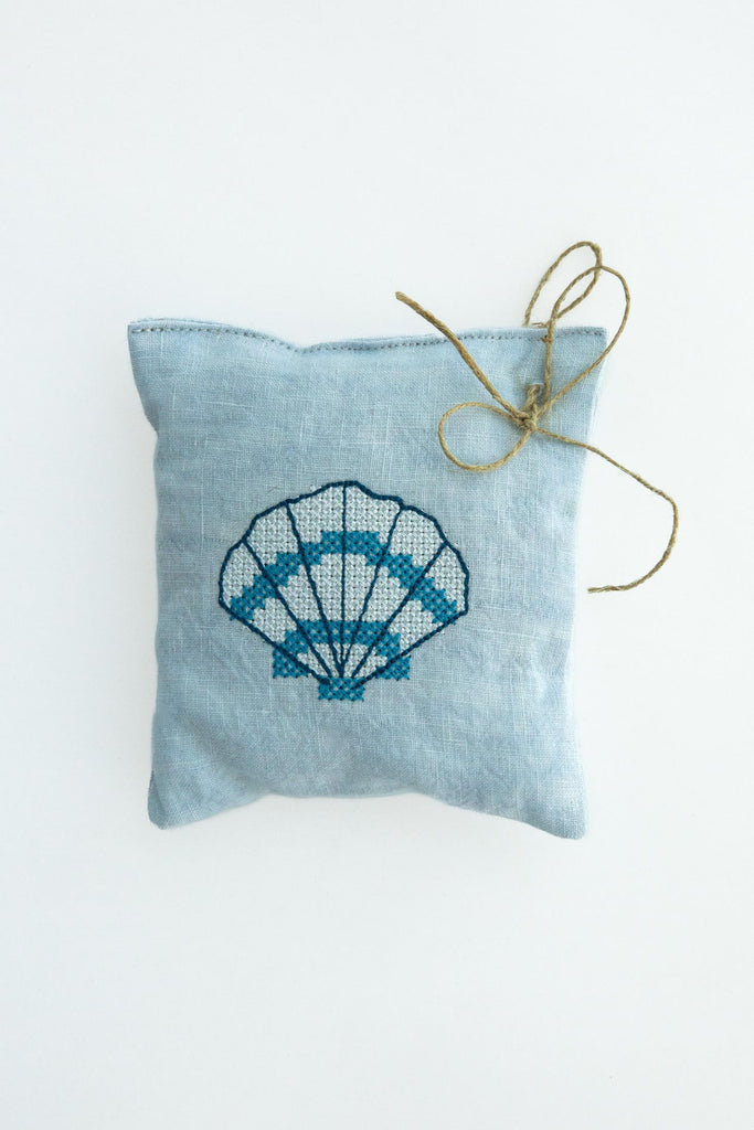Lavender Seashell Emb Sachet
