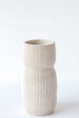 Round Curvy Vase