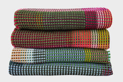 Dolly Honeycomb Throw