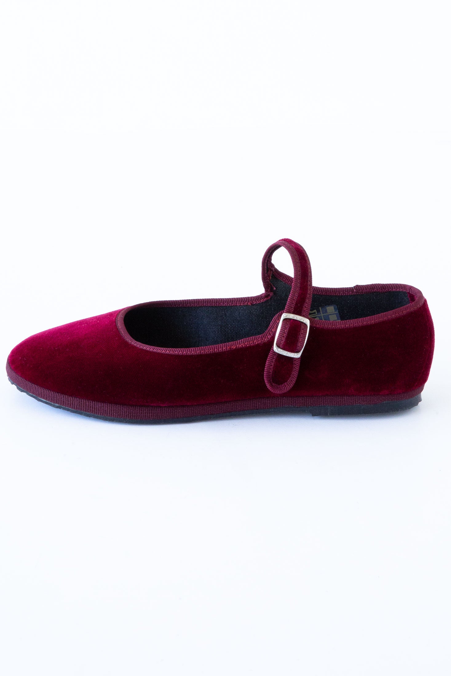ONLINE PREORDER] OBLADA MARY JANE VELOR – CINCH inc