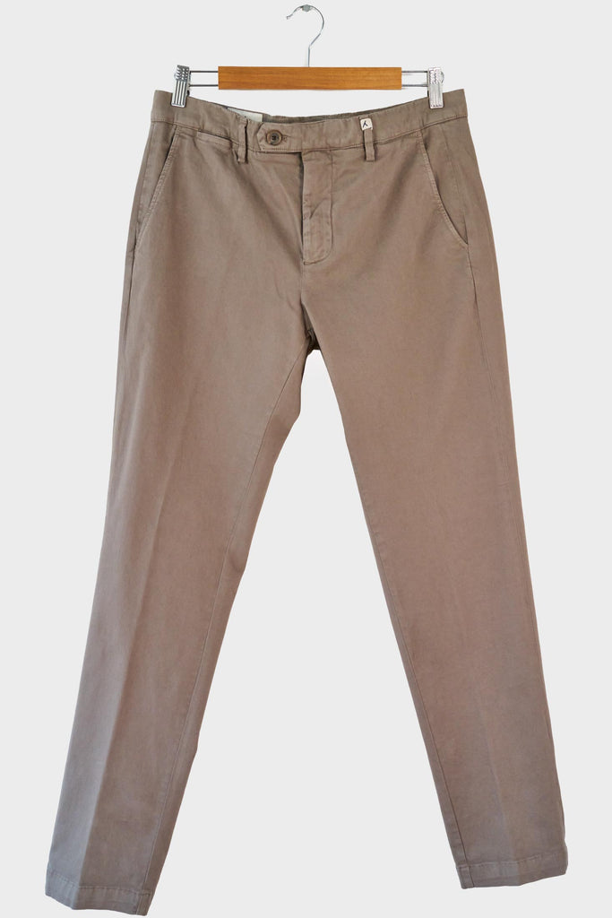 Zeus Slim Leg Pant