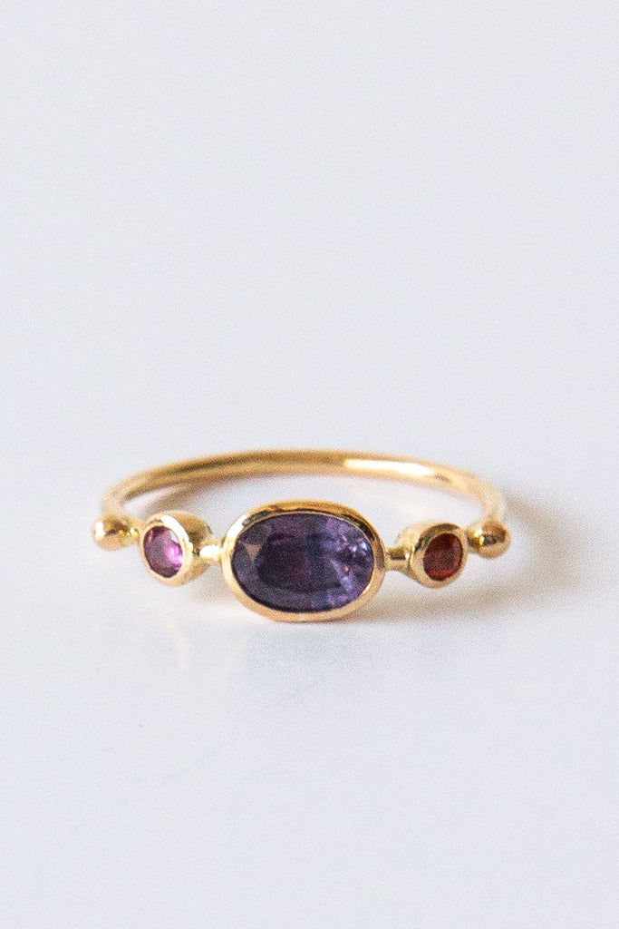 Simple 3 Stone Ring