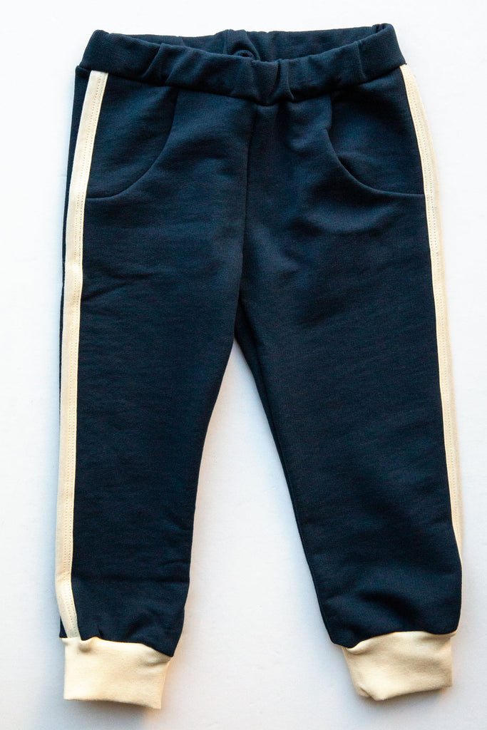 Pants and jeans Reebok Classics Franchise Track Pants Night Black | Footshop