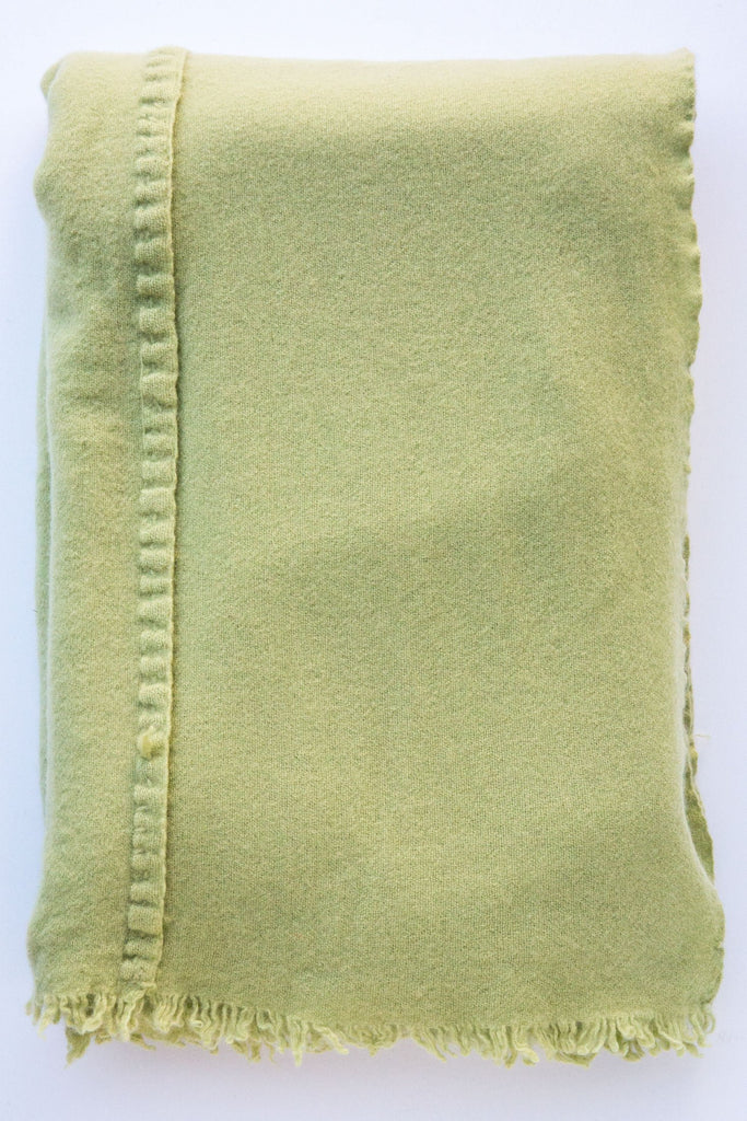 Private  02 04  Cashmere Blanket/Throw