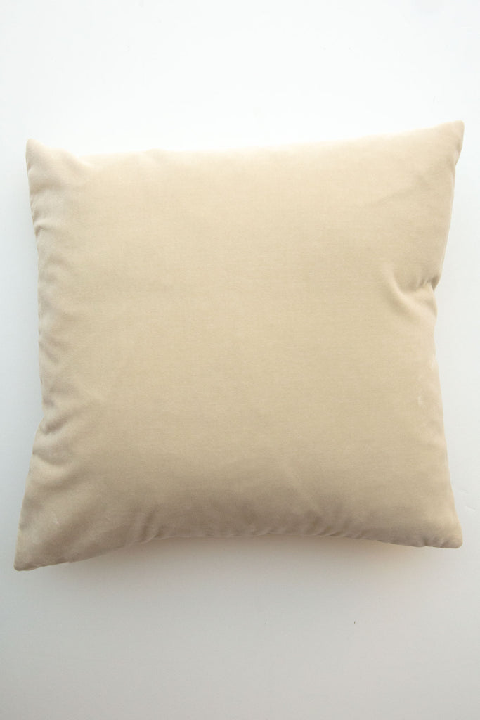 Christina Lundsteen Basic Dusty White Cushion