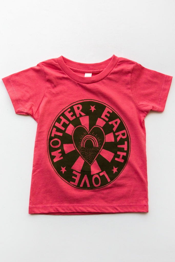 lucky fish coral mother earth tee